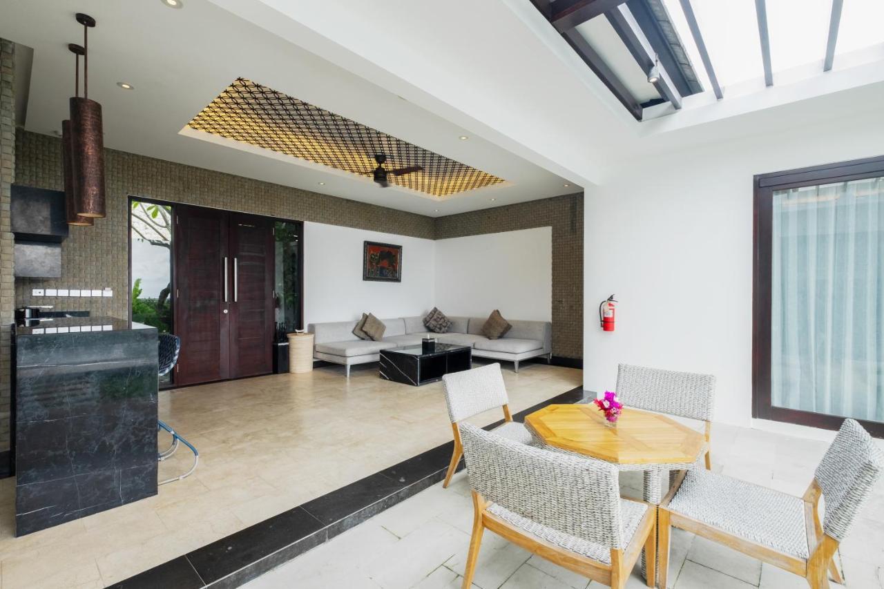 Prasana Villas By Arjani Resorts Uluwatu Extérieur photo